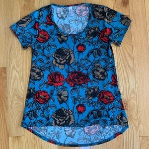 LuLaRoe XS Classic T
